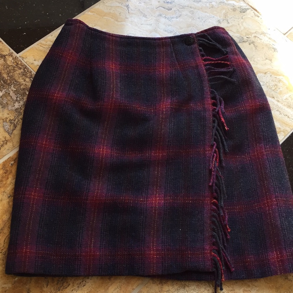 Talbots petite plaid skirt/fringe/button wraparoun